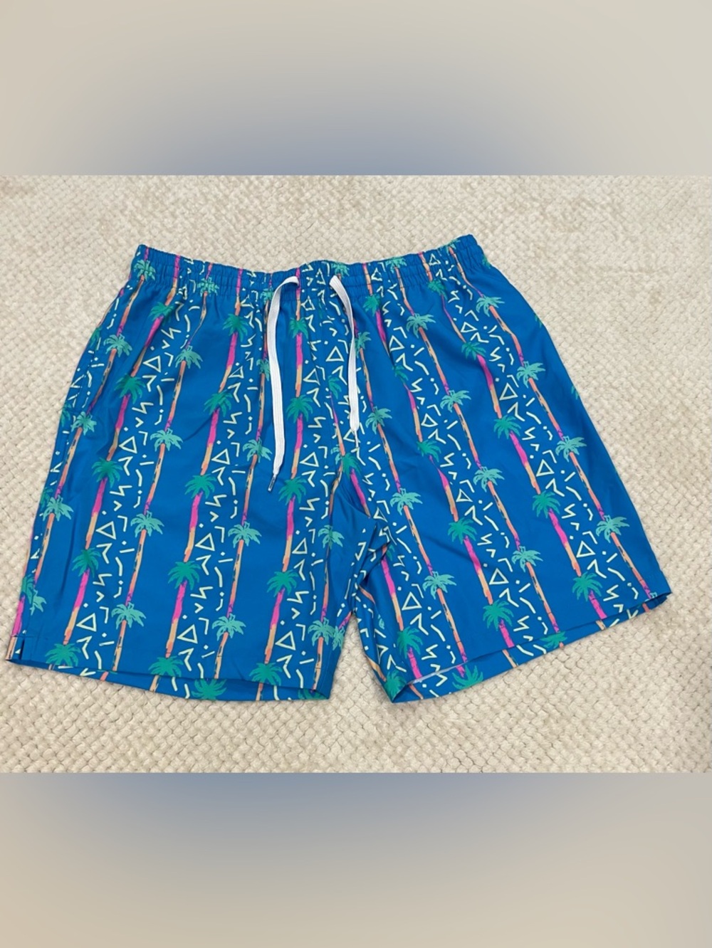 Chubbies 7” "The Tree Myself and I" in Festival Cyan Size X-Large NWOT